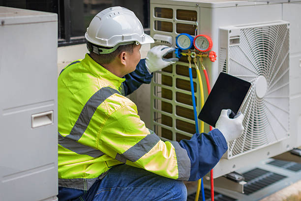 Professional Hvac technician working in Salford, PA